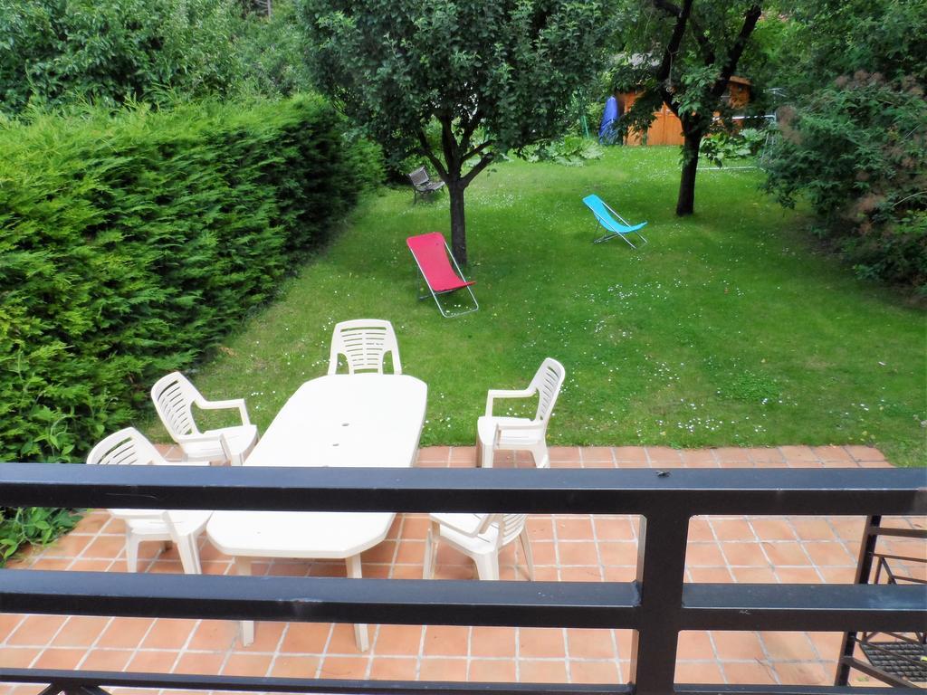 Chambre Avec Jardin Pierre Curie Bry-sur-Marne Rum bild