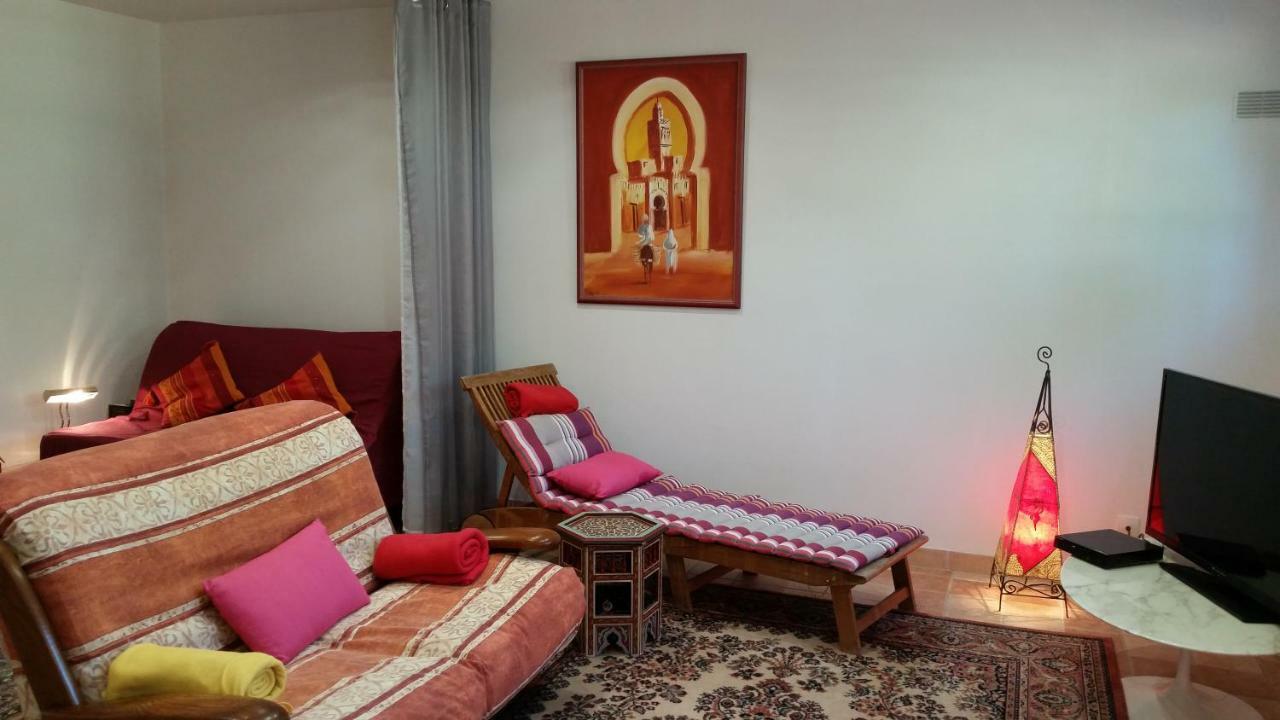 Chambre Avec Jardin Pierre Curie Bry-sur-Marne Exteriör bild